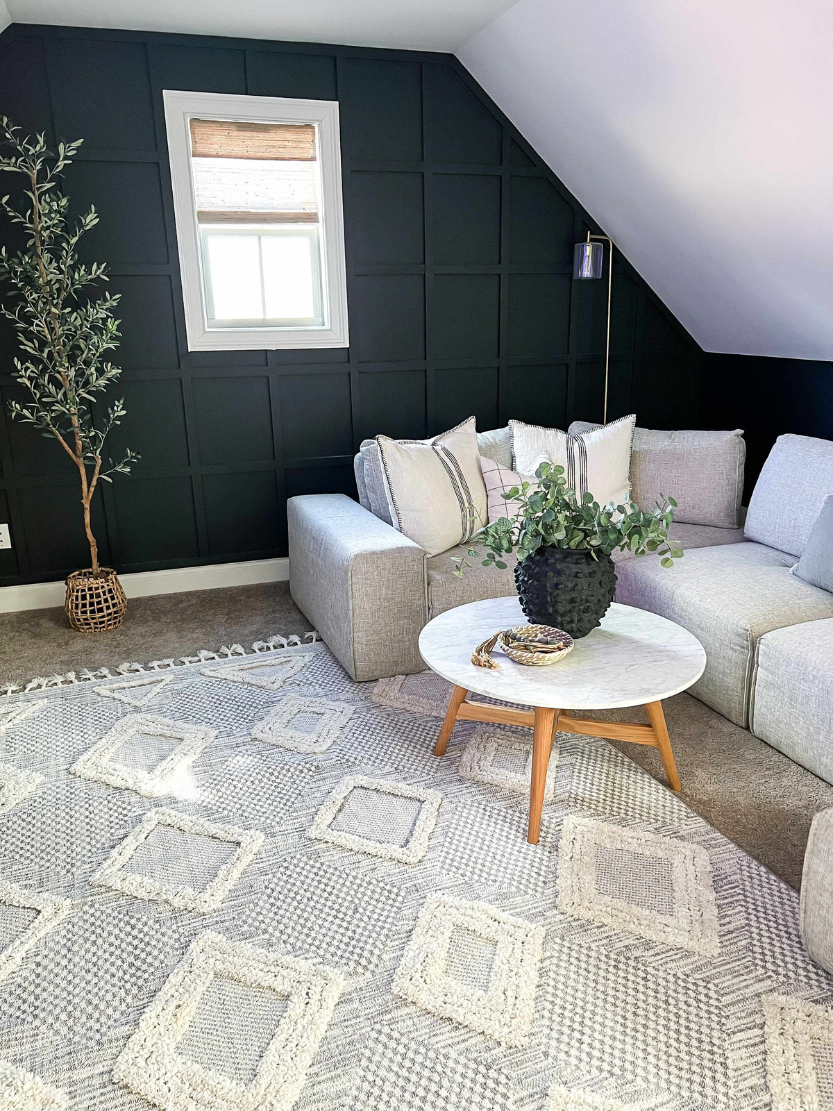 Grey Beige Cream Polyester Area Rug 5'3" x 7'3" T53271