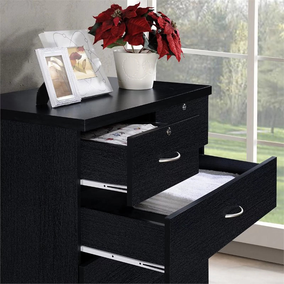 7 Drawer Wood Chest Set with Locks in Black D219