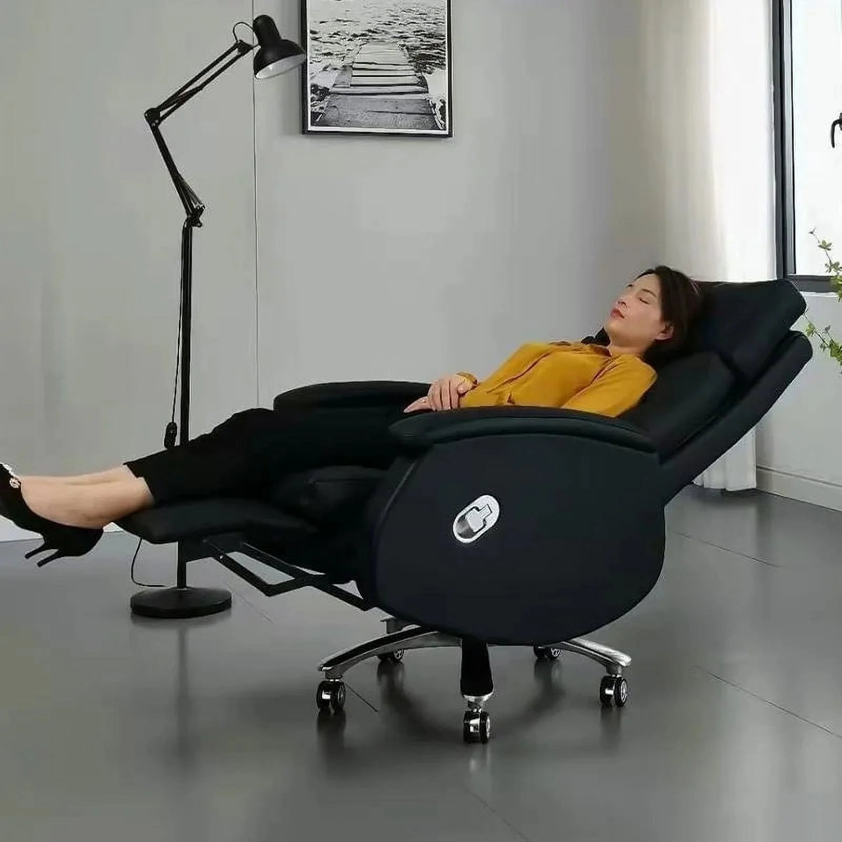 Ergonomic Office Chair with Lumbar Support F401585