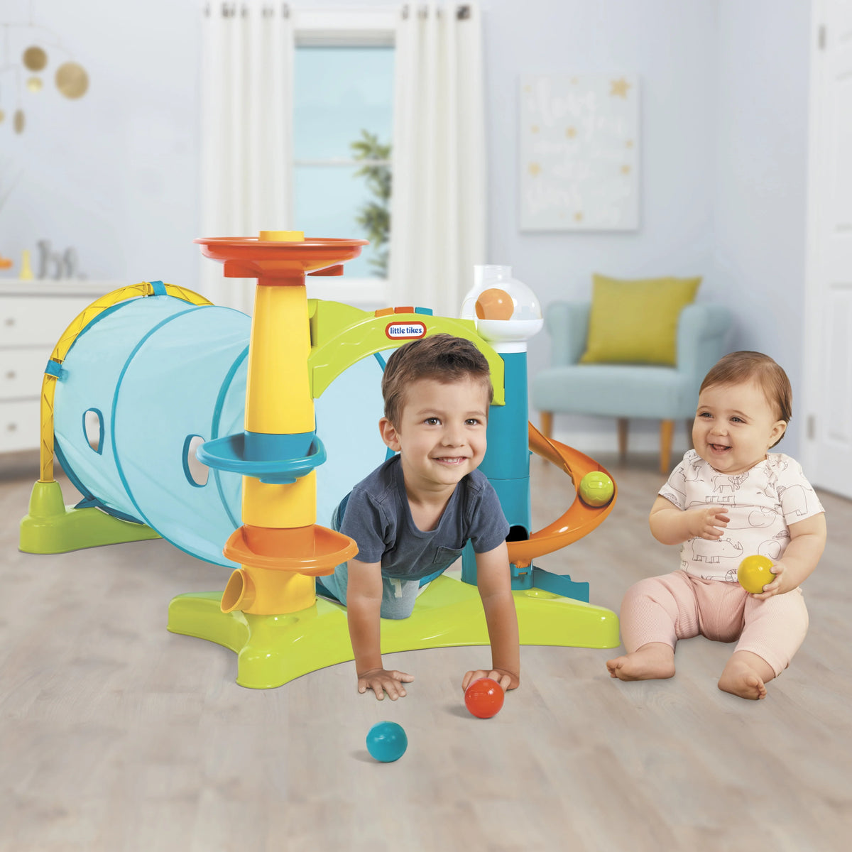 2-in-1 Activity Tunnel with Ball Drop C5009