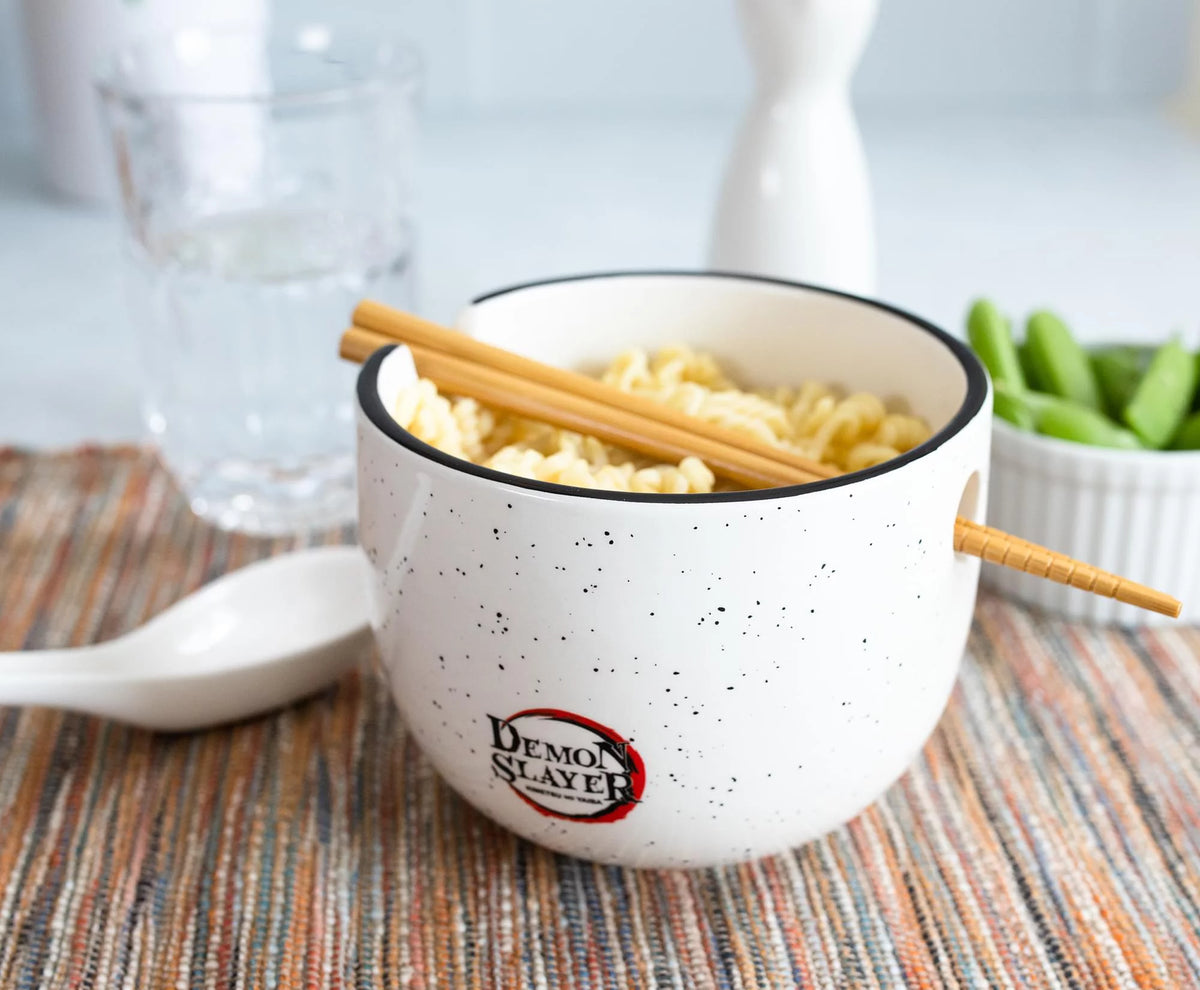 Japanese Dinnerware Set 16-Ounce Ramen Bowl Chopsticks M898299