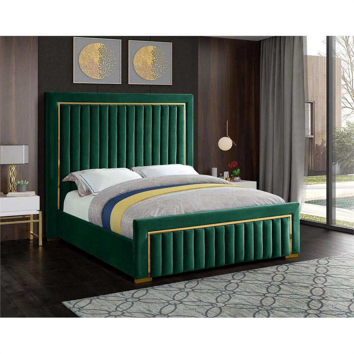 Solid Wood Velvet Queen Bed H569