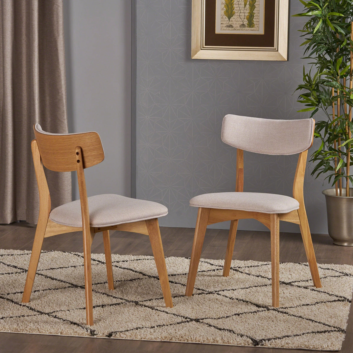 Light Beige Fabric Dining Chairs E2555