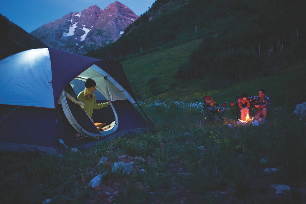 6-Person Tent with Built-in LED Lights A882