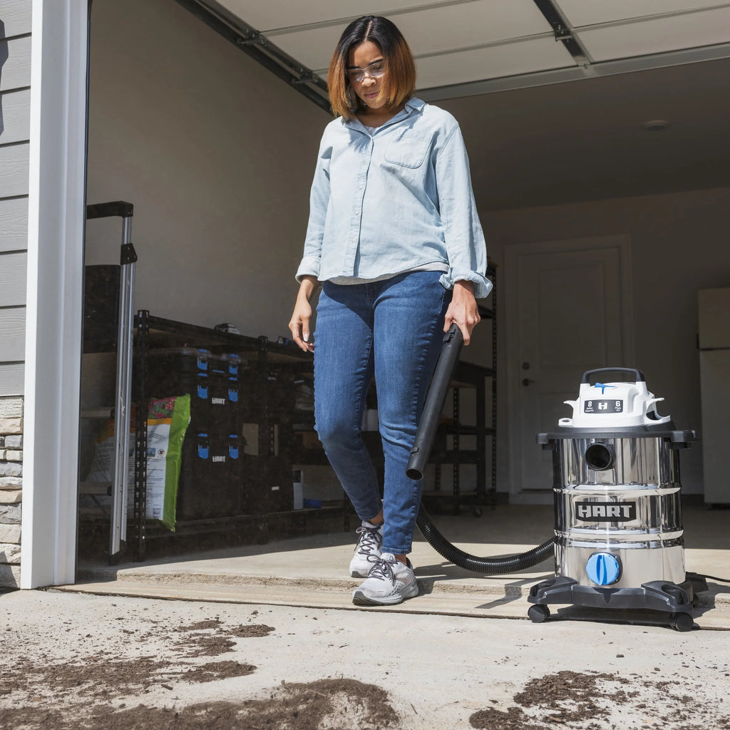 8 Gallon 6 Peak HP Stainless Steel Wet/Dry Vacuum B4695