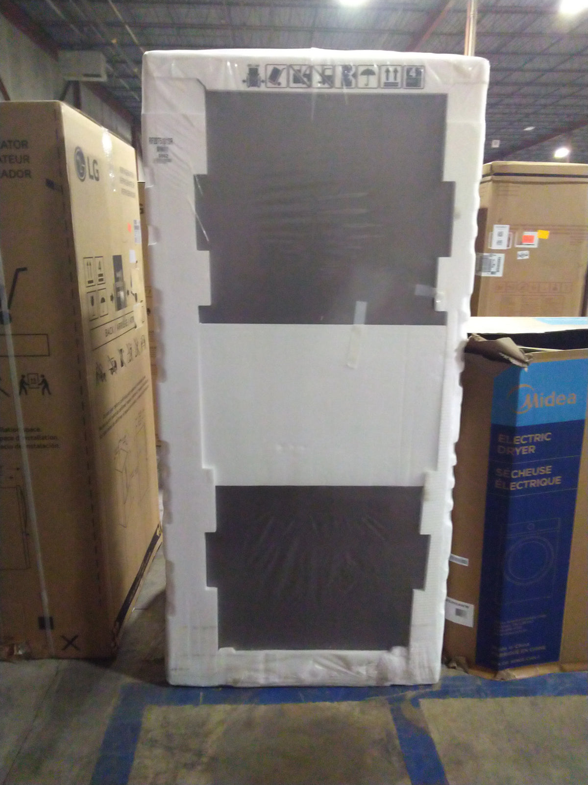 36 in. 28.2 cu. ft Stainless Steel French Door Refrigerator J204466