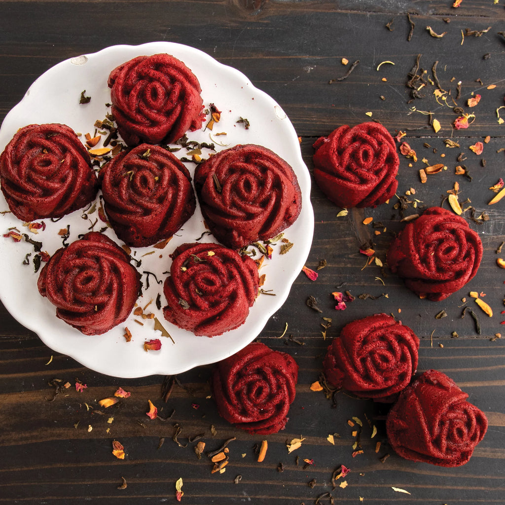 Nonstick Cast Aluminum Cakelet R196